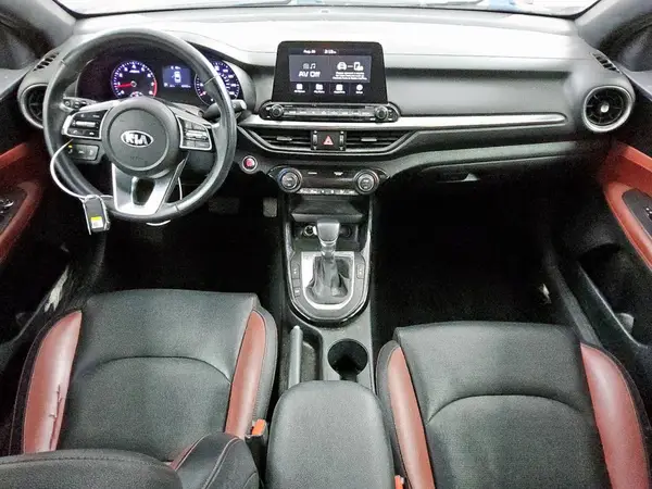 3KPF54AD4KE032609 2019 KIA FORTE - Image 8