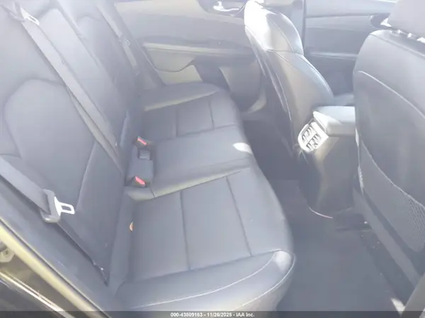 3KPF54AD4KE033002 2019 KIA FORTE - Image 8