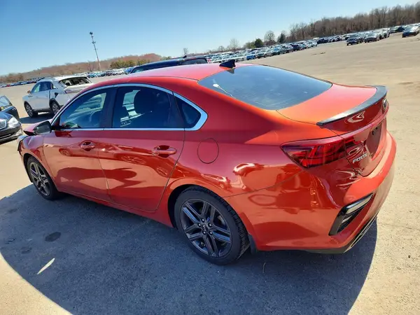3KPF54AD4KE068381 2019 KIA FORTE - Image 2