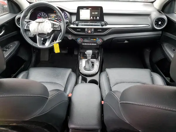 3KPF54AD4KE070650 2019 KIA FORTE - Image 8