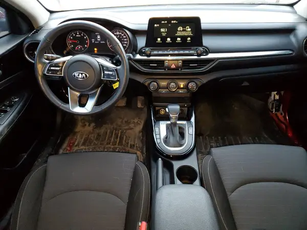 3KPF54AD4KE089005 2019 KIA FORTE - Image 8