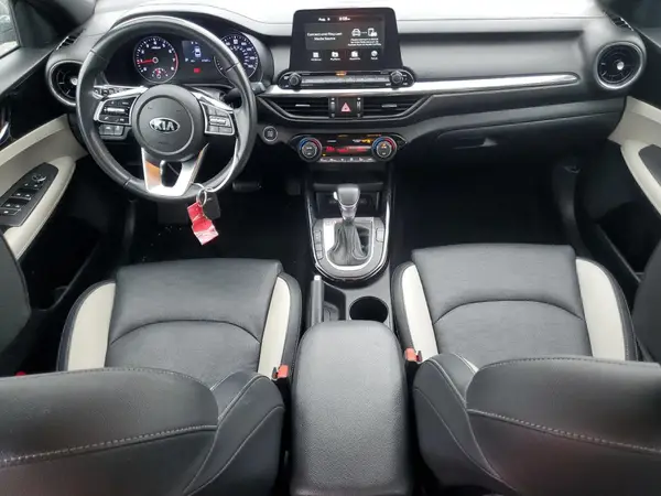 3KPF54AD4KE096892 2019 KIA FORTE - Image 8