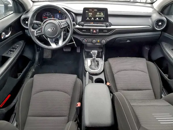 3KPF54AD4KE124447 2019 KIA FORTE - Image 8