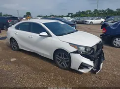 3KPF54AD4KE126182 2019 KIA FORTE