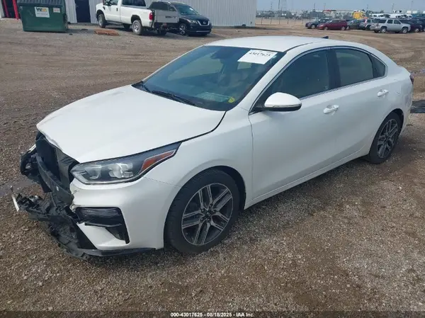 3KPF54AD4KE126182 2019 KIA FORTE - Image 2