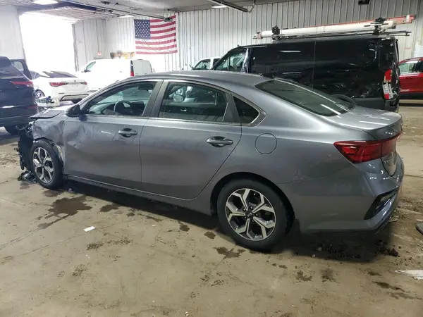 3KPF54AD4KE129339 2019 KIA FORTE - Image 2