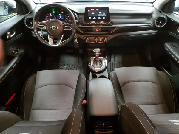 3KPF54AD4KE129339 2019 KIA FORTE - Image 8