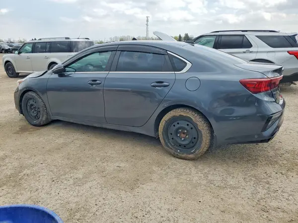 3KPF54AD4KE129678 2019 KIA FORTE - Image 2