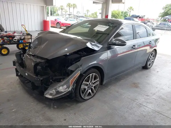3KPF54AD4LE210312 2020 KIA FORTE - Image 2