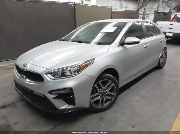 3KPF54AD4LE212707 2020 KIA FORTE - Image 2
