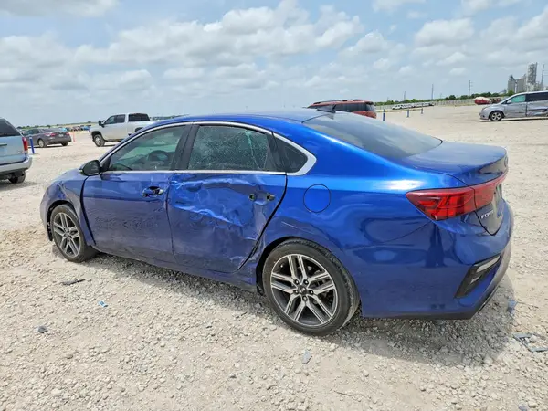 3KPF54AD4LE242466 2020 KIA FORTE - Image 2