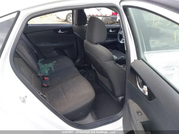 3KPF54AD4ME296562 2021 KIA FORTE - Image 8