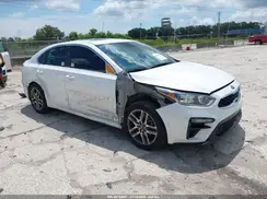 3KPF54AD4ME315661 2021 KIA FORTE
