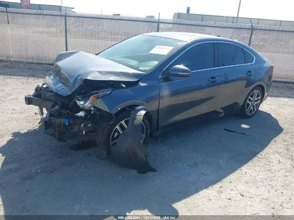 3KPF54AD4ME364195 2021 KIA FORTE - Image 2