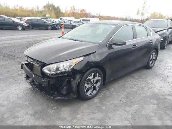 3KPF54AD4ME366707 2021 KIA FORTE - Image 2