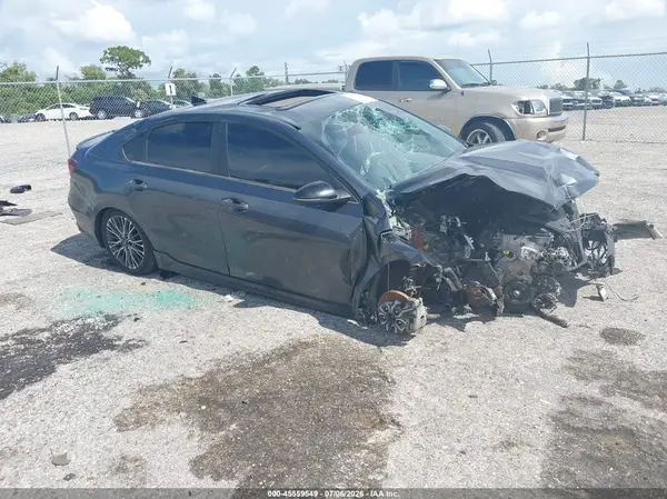 3KPF54AD4NE422372 2022 KIA FORTE - Image 1