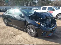 3KPF54AD4NE423960 2022 KIA FORTE