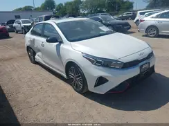 3KPF54AD4NE428964 2022 KIA FORTE