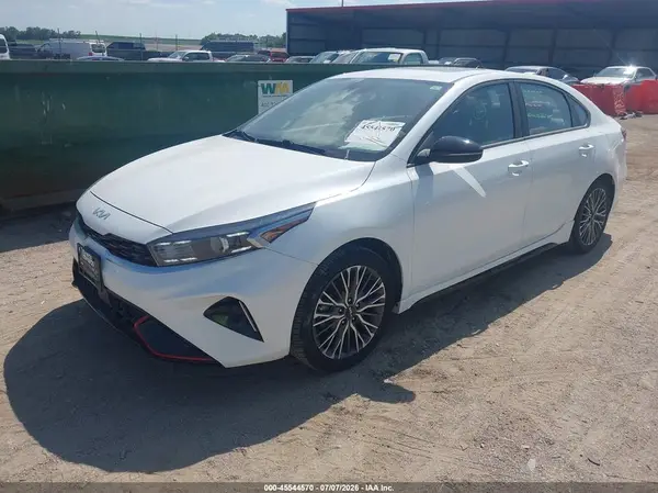 3KPF54AD4NE428964 2022 KIA FORTE - Image 2