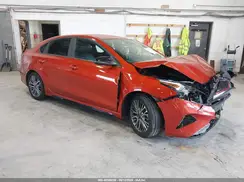 3KPF54AD4NE430990 2022 KIA FORTE
