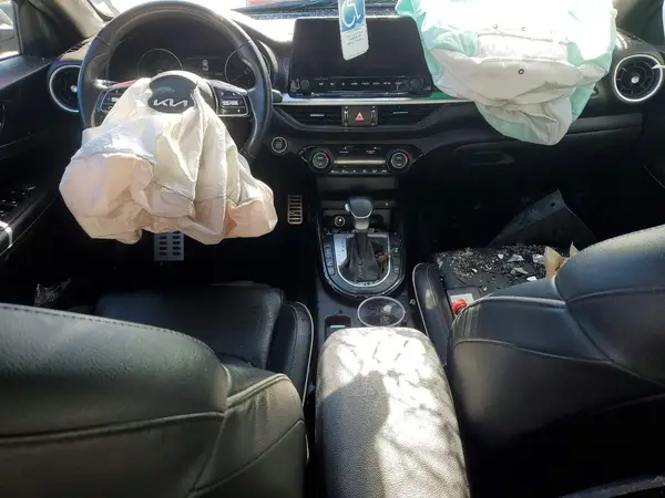3KPF54AD4NE431217 2022 KIA FORTE - Image 8