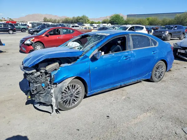 3KPF54AD4NE432030 2022 KIA FORTE - Image 1