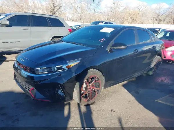 3KPF54AD4NE436546 2022 KIA FORTE - Image 2