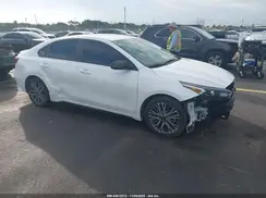 3KPF54AD4NE469837 2022 KIA FORTE