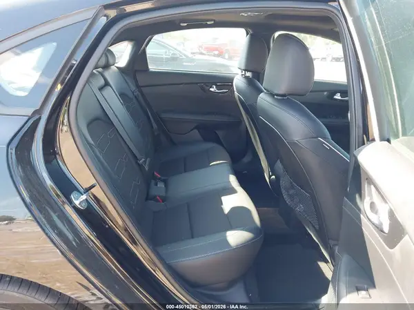 3KPF54AD4NE479963 2022 KIA FORTE - Image 8
