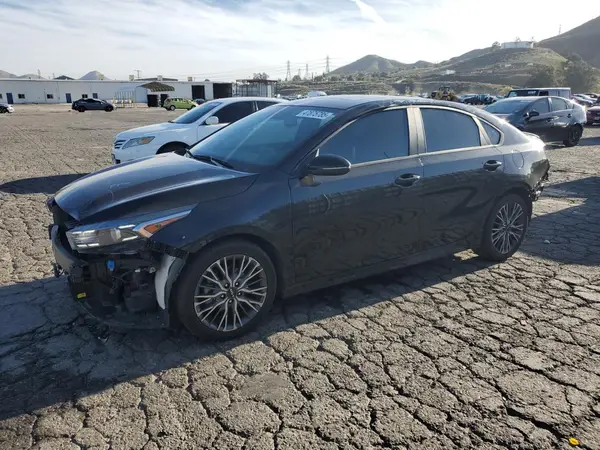 3KPF54AD4NE491241 2022 KIA FORTE - Image 1