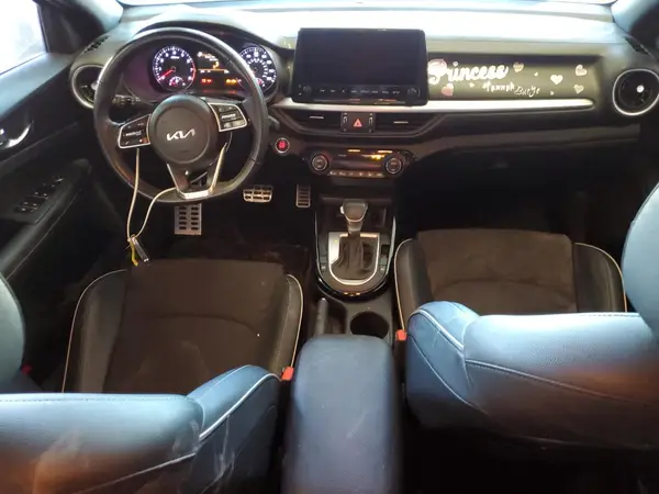 3KPF54AD4NE492633 2022 KIA FORTE - Image 8