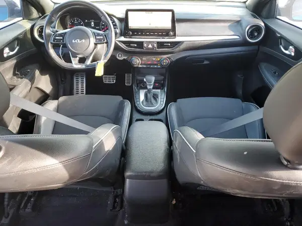 3KPF54AD4NE498383 2022 KIA FORTE - Image 8