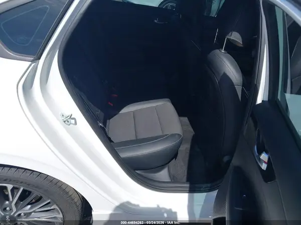 3KPF54AD4PE522331 2023 KIA FORTE - Image 8