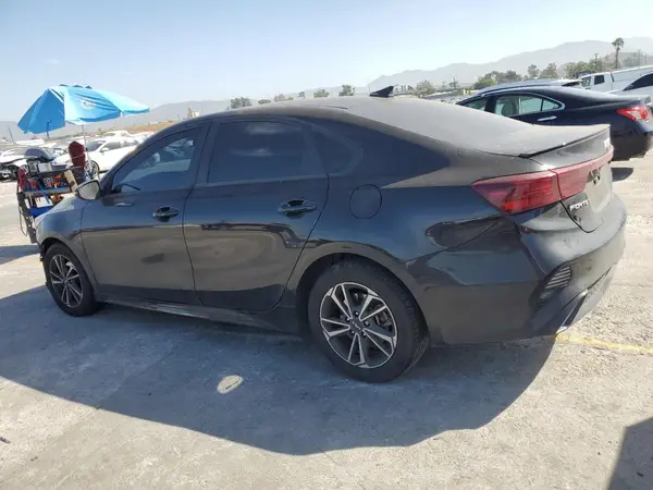 3KPF54AD4PE526508 2023 KIA FORTE - Image 2
