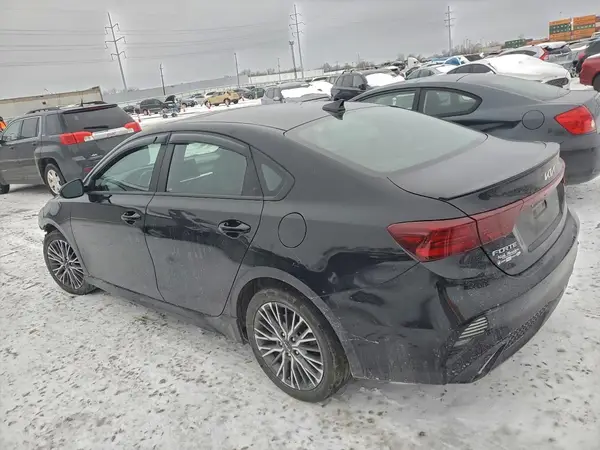 3KPF54AD4PE527268 2023 KIA FORTE - Image 2