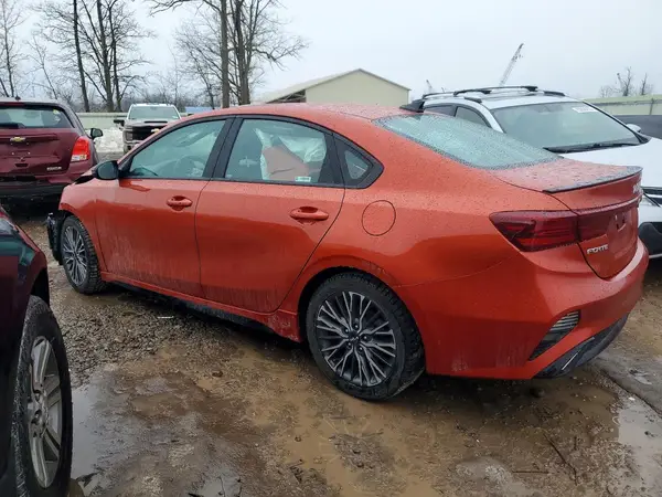 3KPF54AD4PE527657 2023 KIA FORTE - Image 2