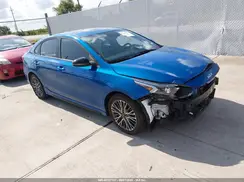 3KPF54AD4PE528677 2023 KIA FORTE