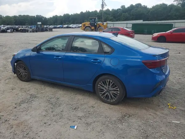 3KPF54AD4PE530607 2023 KIA FORTE - Image 2