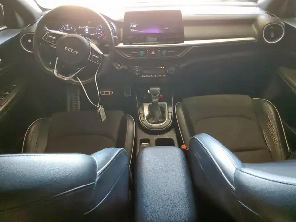 3KPF54AD4PE532017 2023 KIA FORTE - Image 8