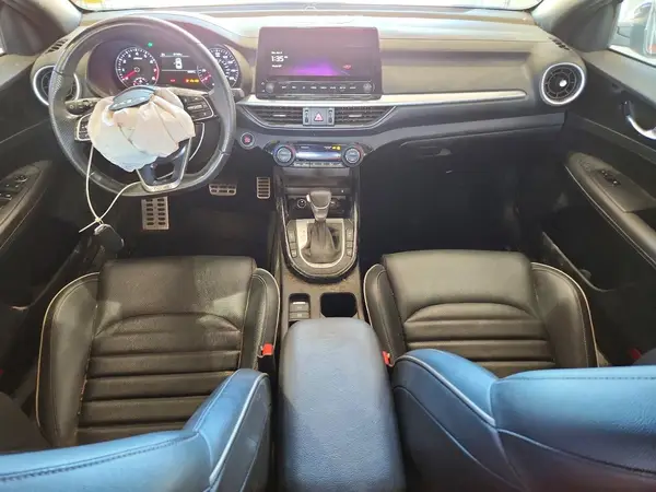 3KPF54AD4PE549190 2023 KIA FORTE - Image 8