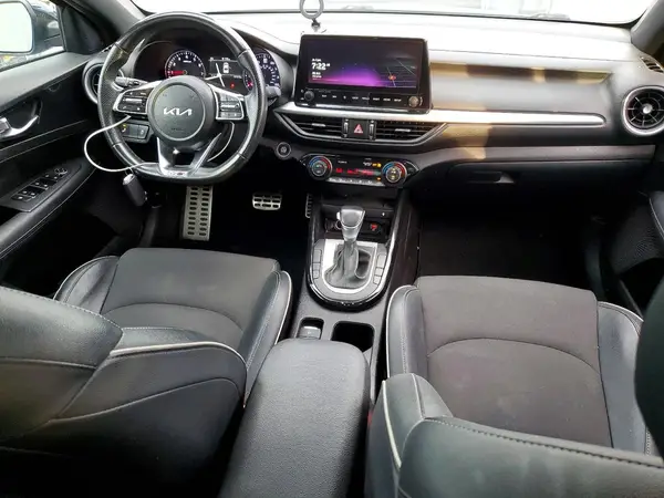 3KPF54AD4PE552901 2023 KIA FORTE - Image 8