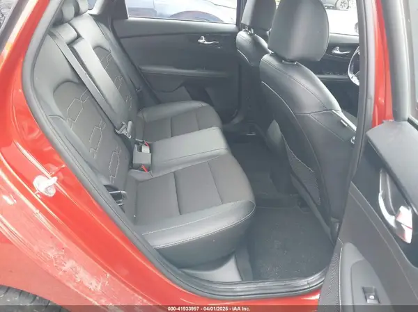3KPF54AD4PE560013 2023 KIA FORTE - Image 8