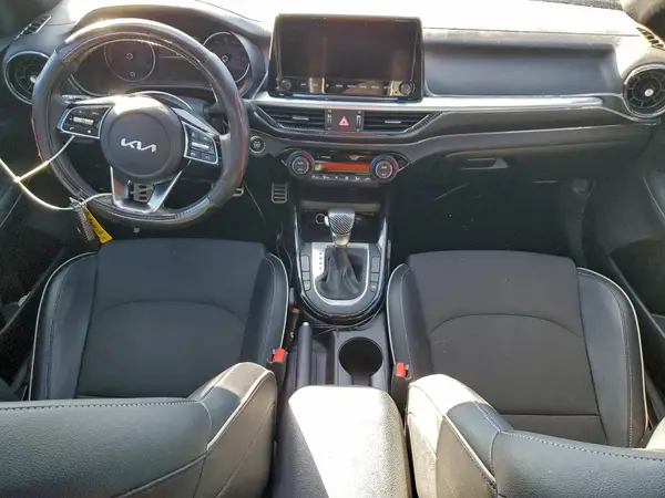 3KPF54AD4PE560271 2023 KIA FORTE - Image 8