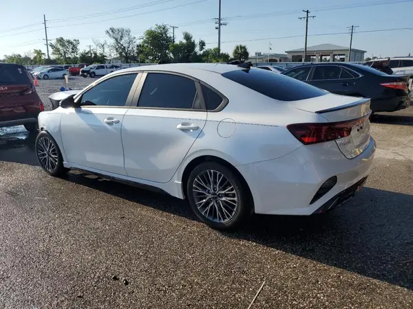 3KPF54AD4PE571609 2023 KIA FORTE - Image 2