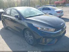 3KPF54AD4PE586661 2023 KIA FORTE