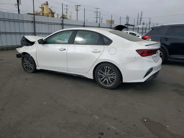 3KPF54AD4PE593013 2023 KIA FORTE - Image 2