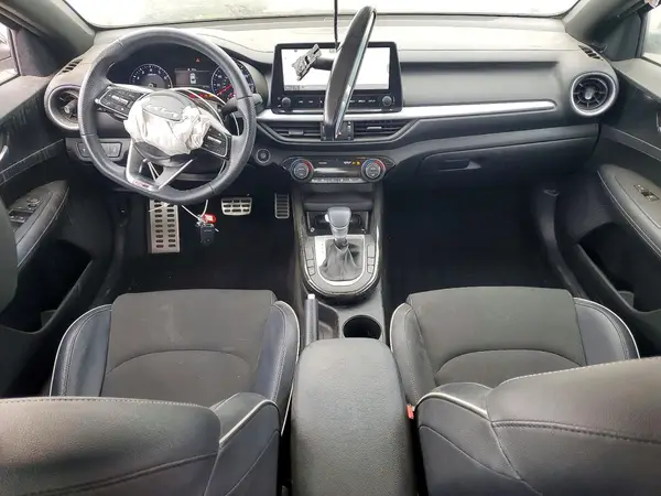 3KPF54AD4PE593013 2023 KIA FORTE - Image 8