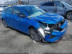 3KPF54AD4PE594002 2023 KIA FORTE