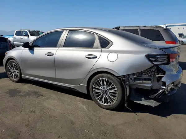 3KPF54AD4PE594114 2023 KIA FORTE - Image 2