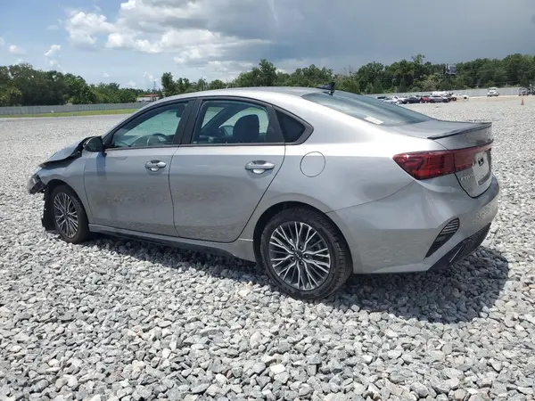 3KPF54AD4PE604169 2023 KIA FORTE - Image 2